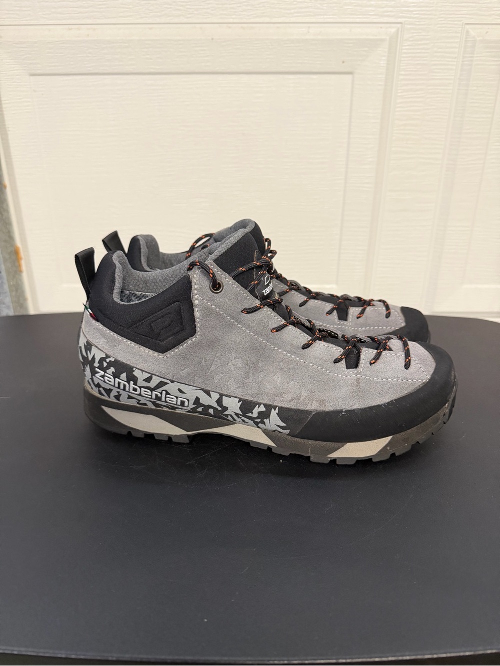 Zamberlan 215 Salathe GTX RR Hiking Shoes Men's 8 Women's 10 Goretex.